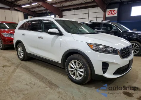 2019 Kia Sorento Lx z USA, uszkodzony, nr VIN 5XYPGDA36KG432745